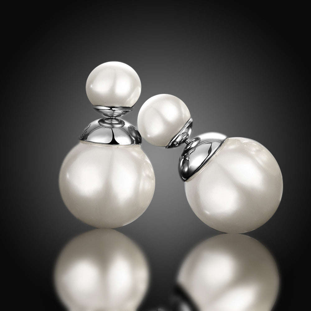 18K RGP in white gold, Ladies dior style earrings with white faux pearl detail