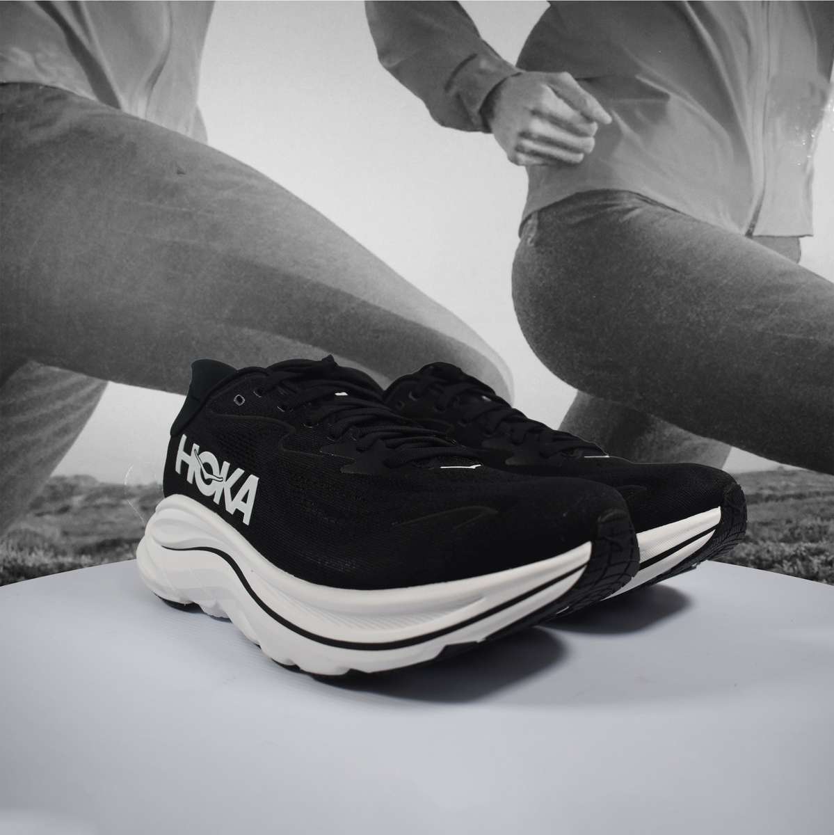 Hoka Clifton 10 Wide Mens Road Running