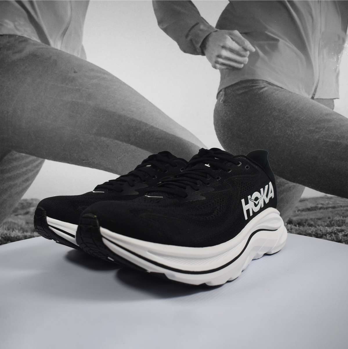 Hoka Clifton 10 Wide Mens Road Running