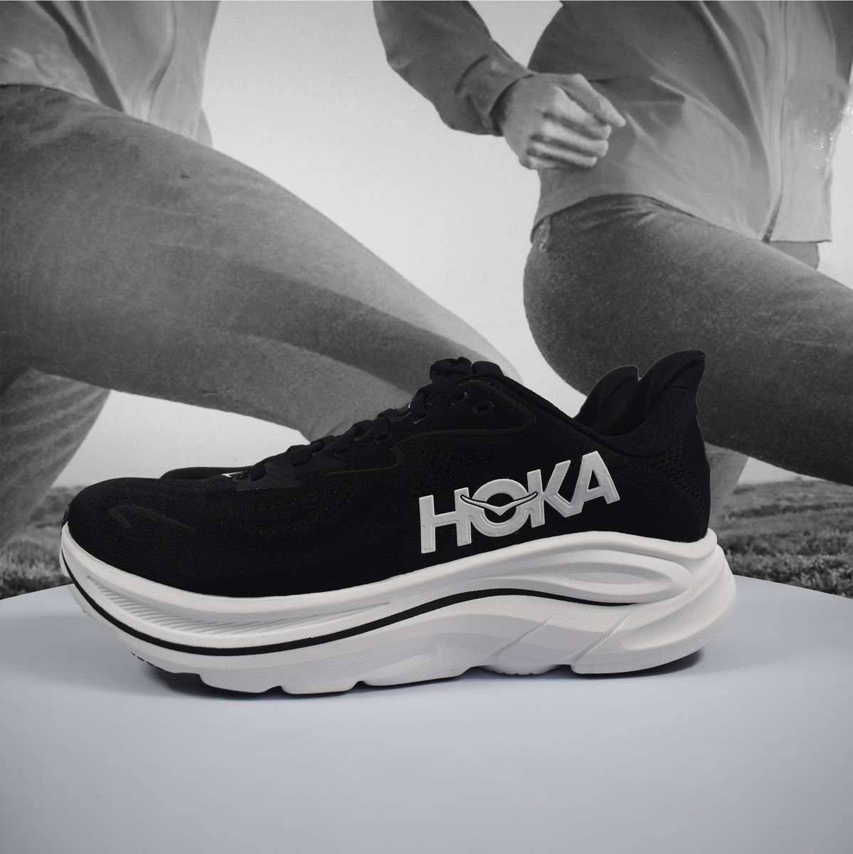 Hoka Clifton 10 Wide Mens Road Running