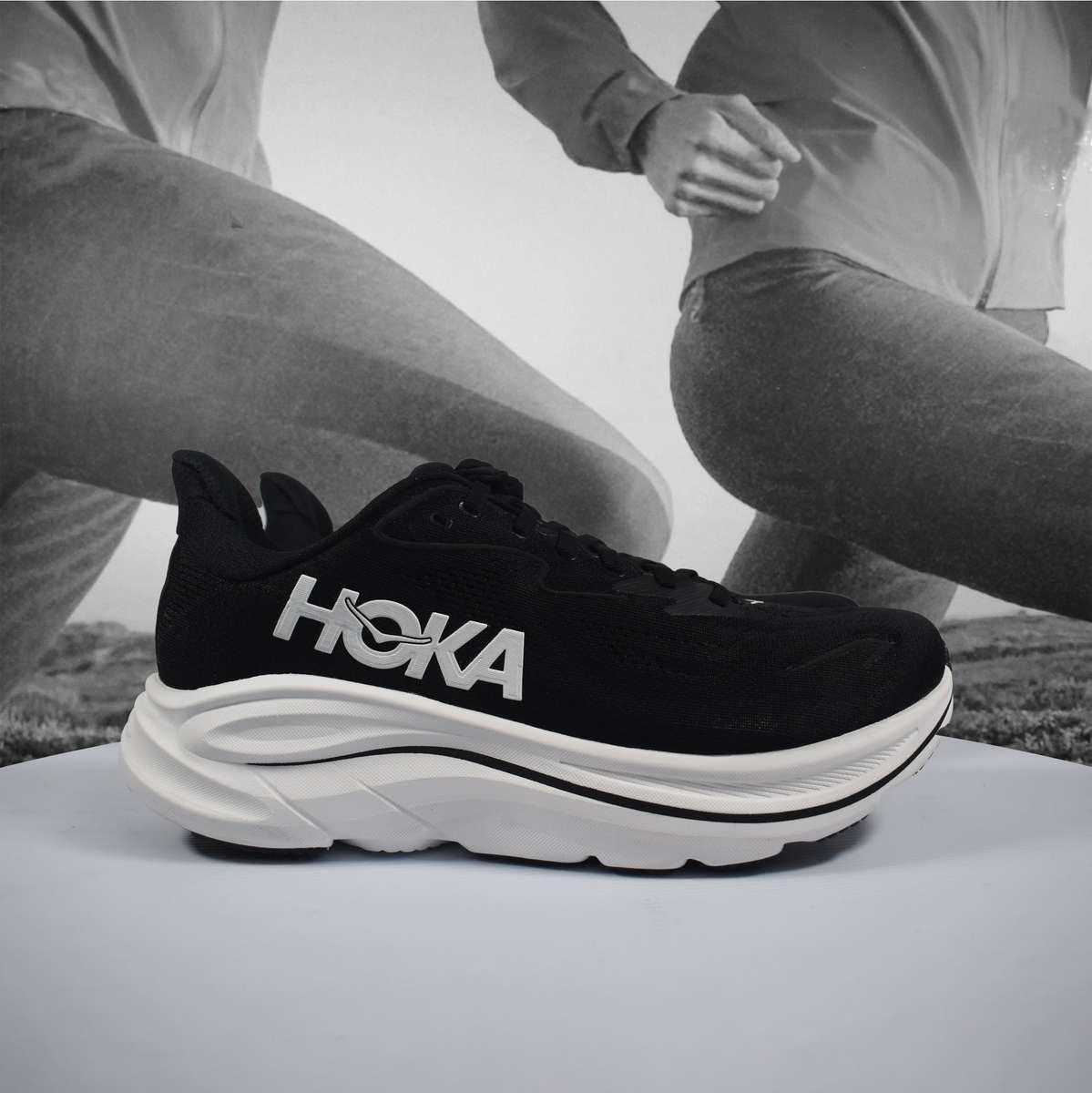 Hoka Clifton 10 Wide Mens Road Running