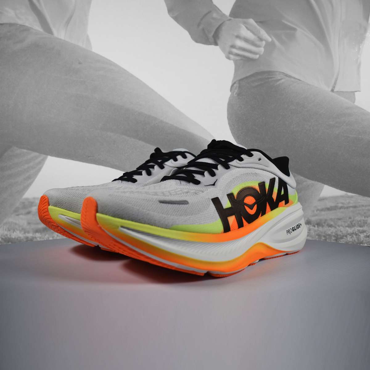 Hoka Clifton Pro Wide Mens Neutral Running