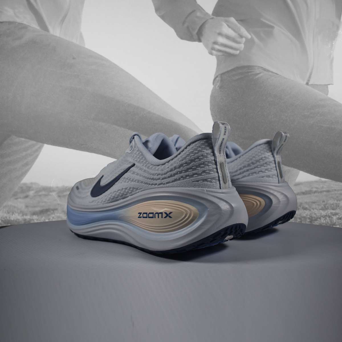Nike Vomero Plus Womens Road Running Shoes
