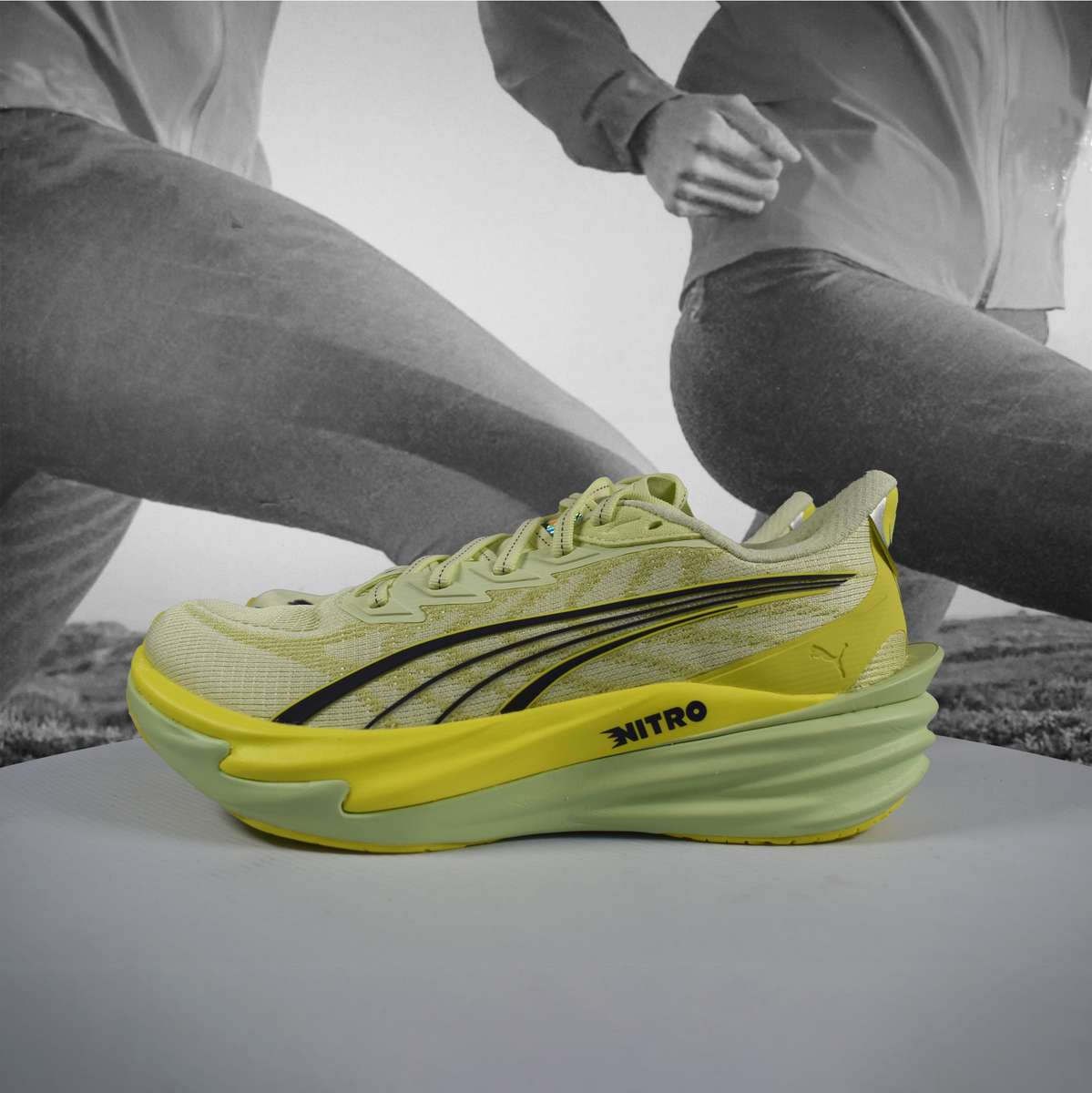 Puma Deviate NITRO 4 Womens Road Running