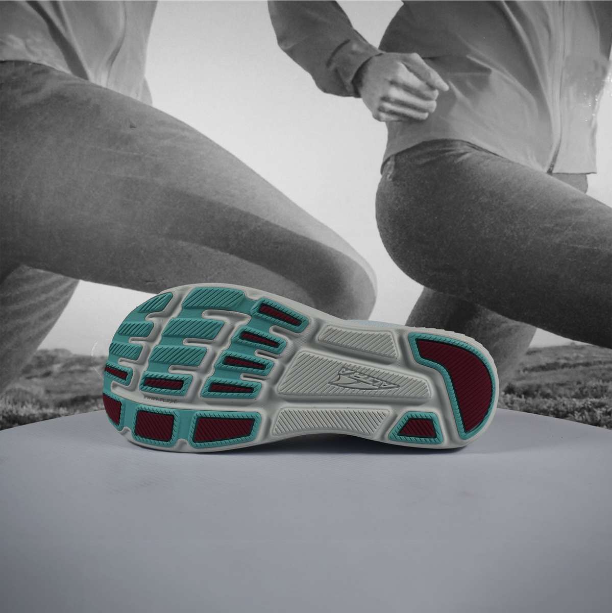 Altra Escalante 4 Womens Road Running