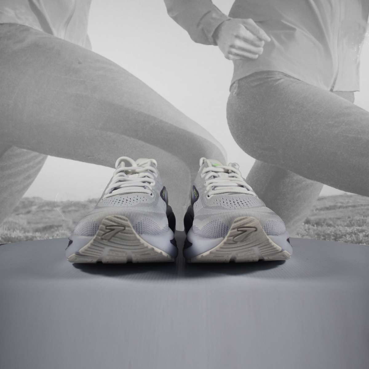 Brooks Ghost 18 Womens Neutral Running Shoes