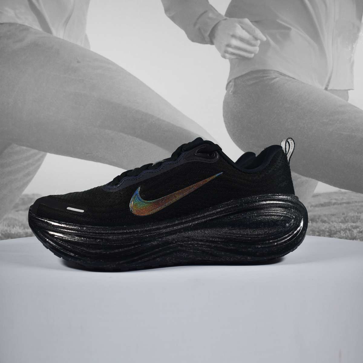 Nike Vomero Plus Womens Road Running Shoes
