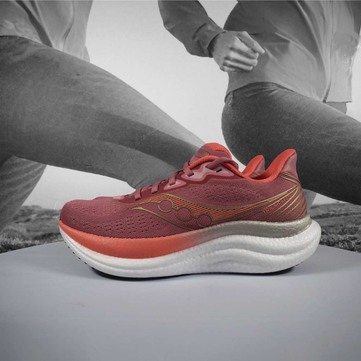 Saucony Triumph 23 Womens Running Shoes
