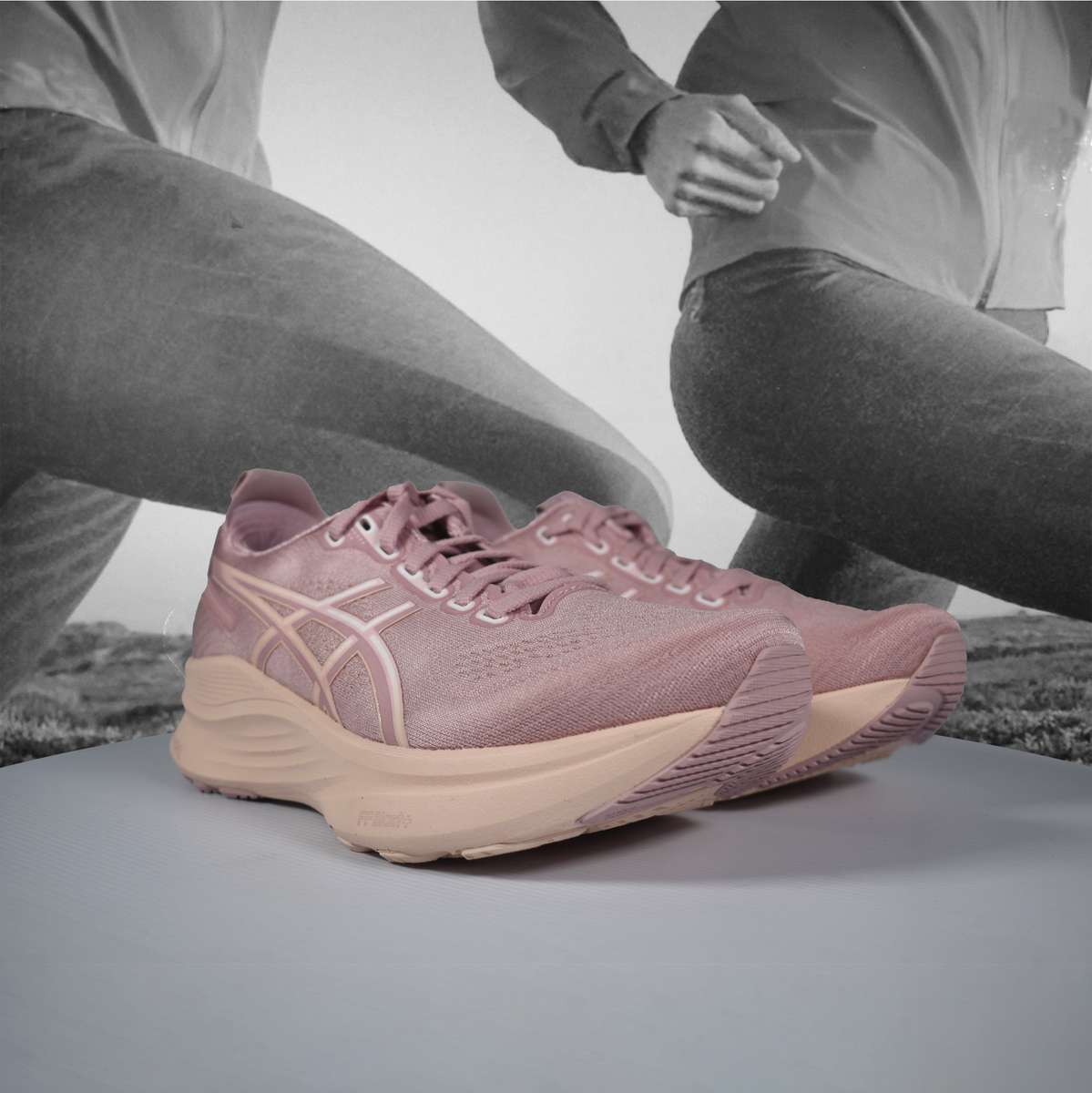 Asics GEL-Kayano 32 Womens Running Shoe