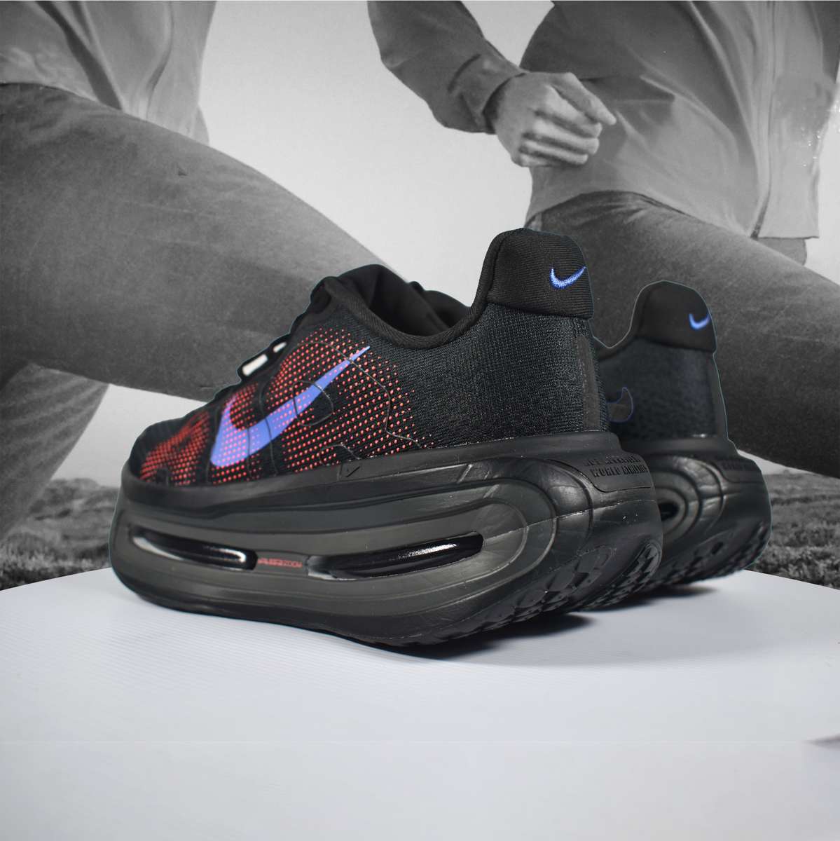 Nike Vomero Premium Womens Road Running Shoes