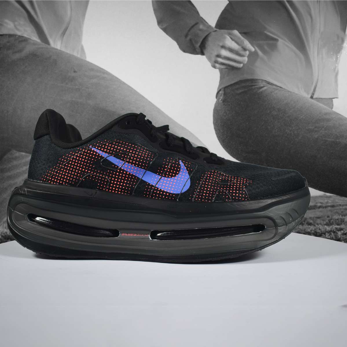 Nike Vomero Premium Womens Road Running Shoes