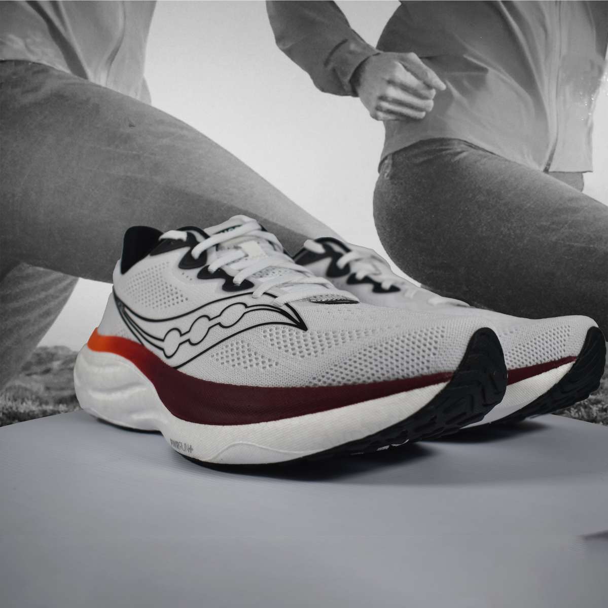 Saucony Ride 19 Mens Road Running Shoe
