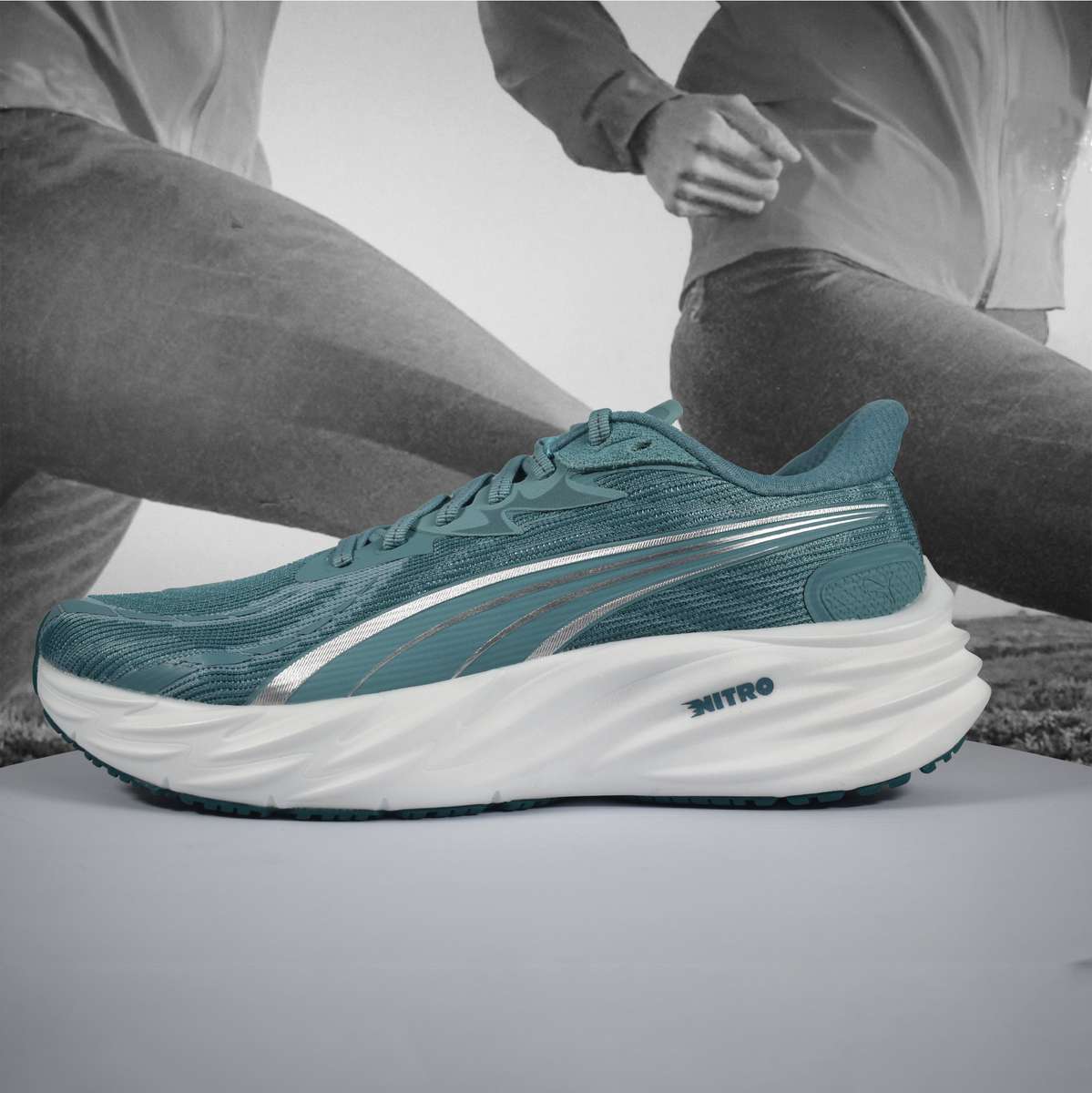 Puma Velocity NITRO 4 Mens Road Running Shoe
