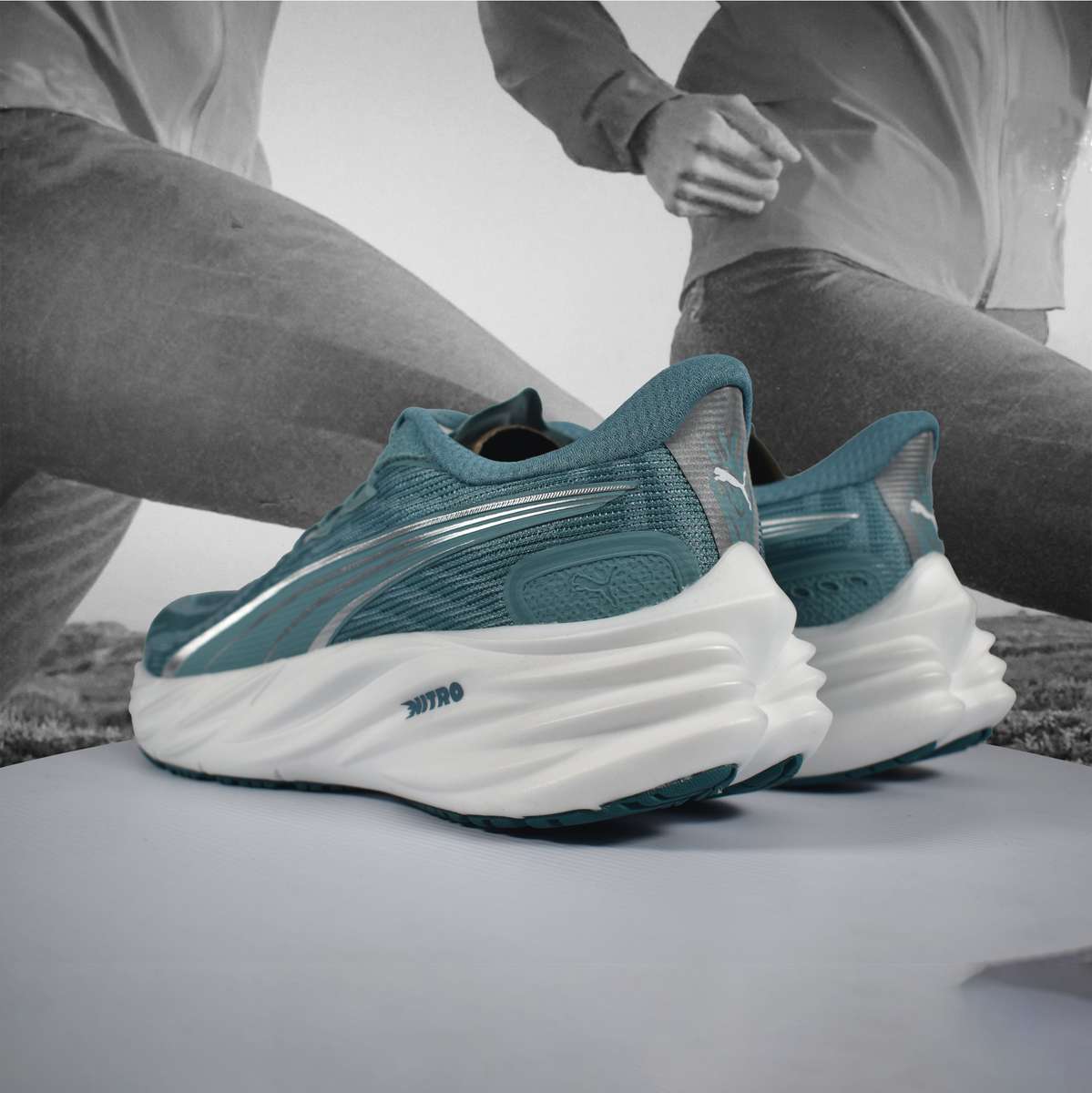Puma Velocity NITRO 4 Mens Road Running Shoe