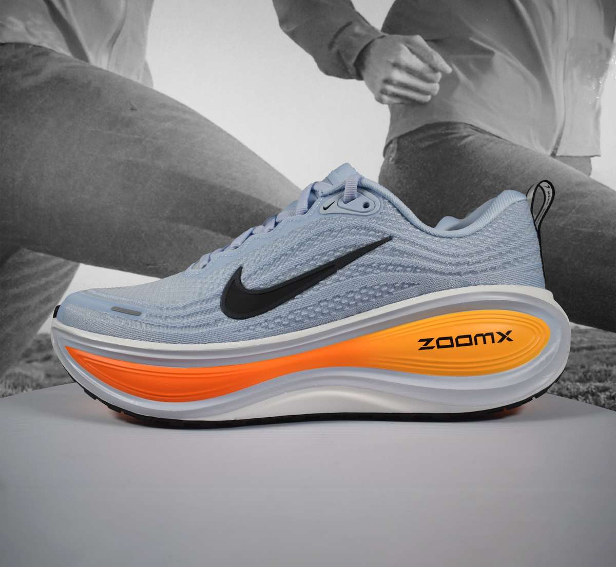 Nike VOMERO PLUS Mens Road Running Shoe