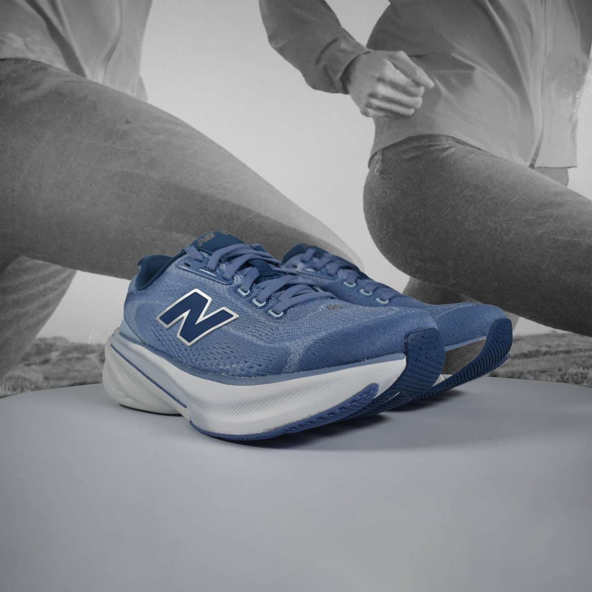 New Balance 860v14 D (WIDE WIDTH) Womens