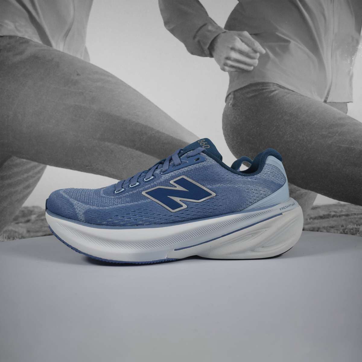 New Balance 860v14 D (WIDE WIDTH) Womens