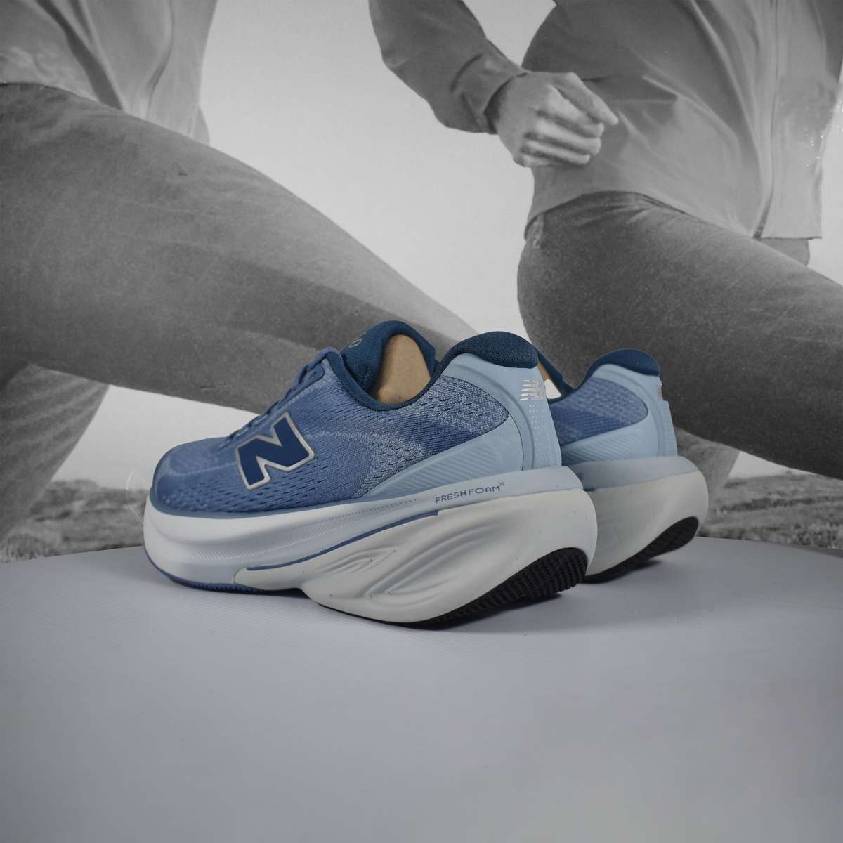 New Balance 860v14 D (WIDE WIDTH) Womens