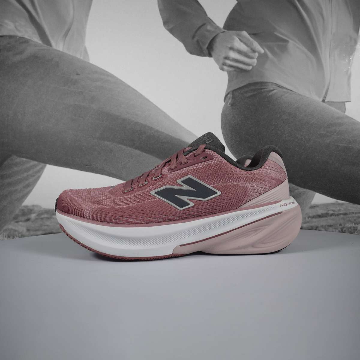 New Balance 860v14 B (NORMAL WIDTH) Womens