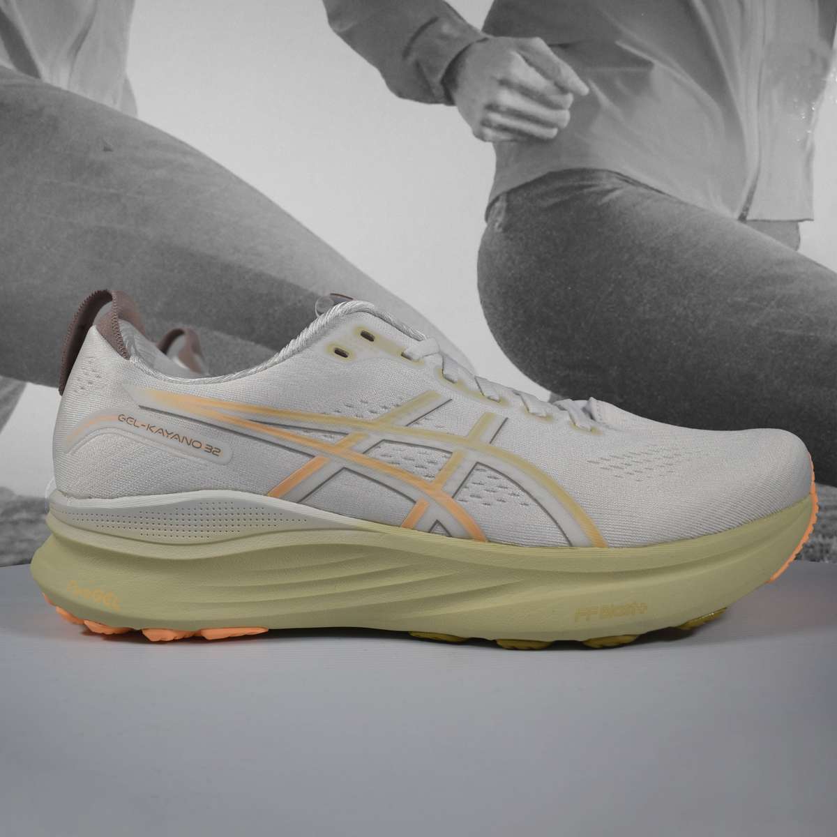 Asics Kayano 32 Mens Running Shoes