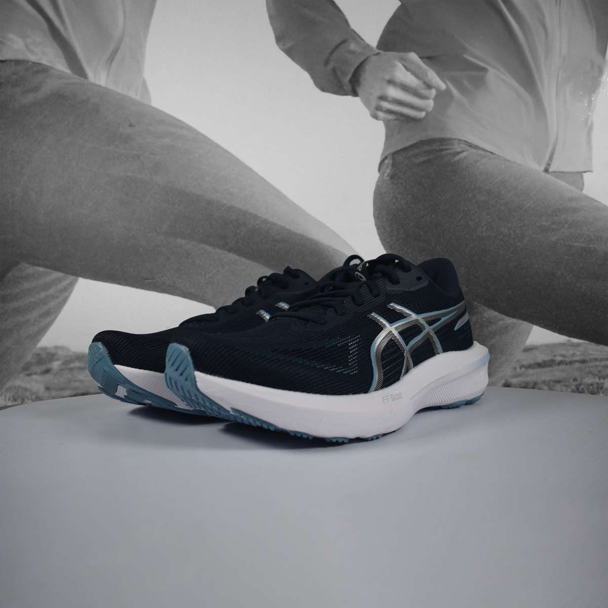 Asics GT-1000 14 Womens Running Shoes  Black/White
