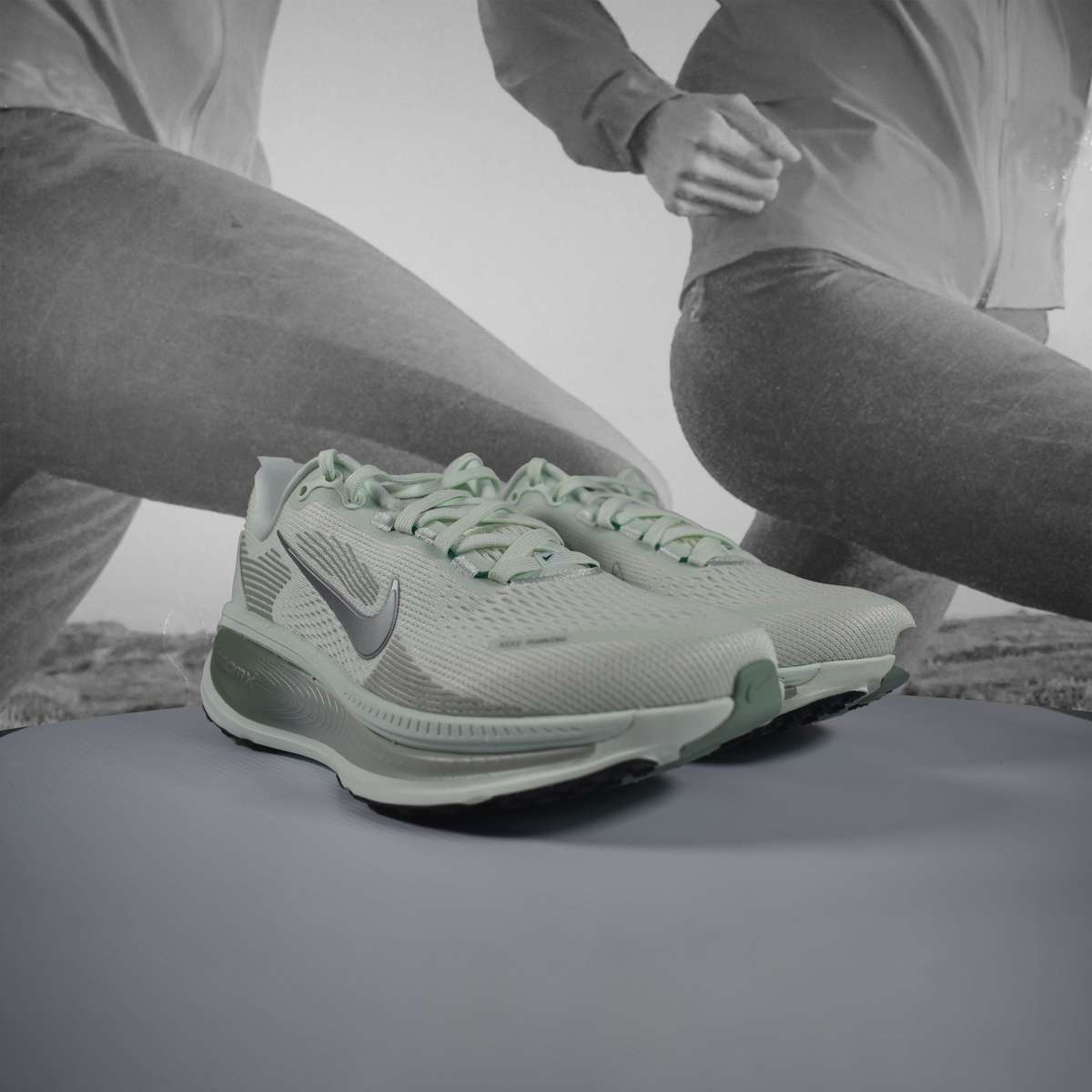 Nike Vomero 18 Womens Running Shoes