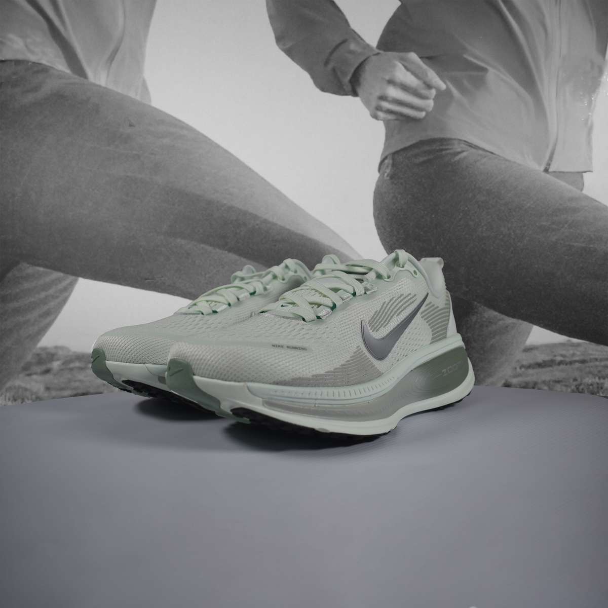 Nike Vomero 18 Womens Running Shoes