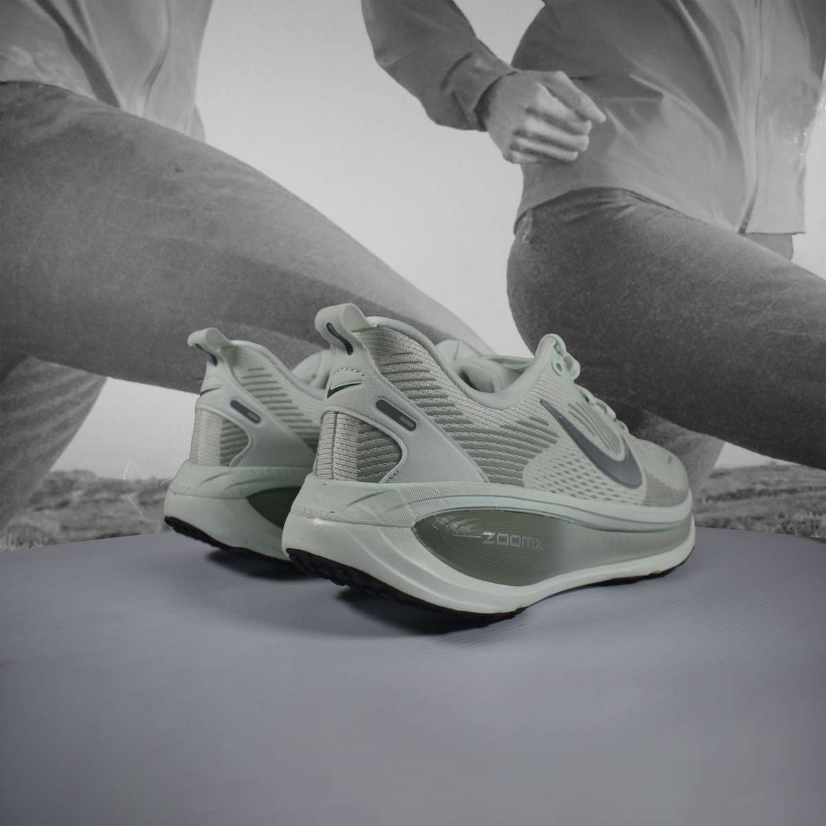 Nike Vomero 18 Womens Running Shoes