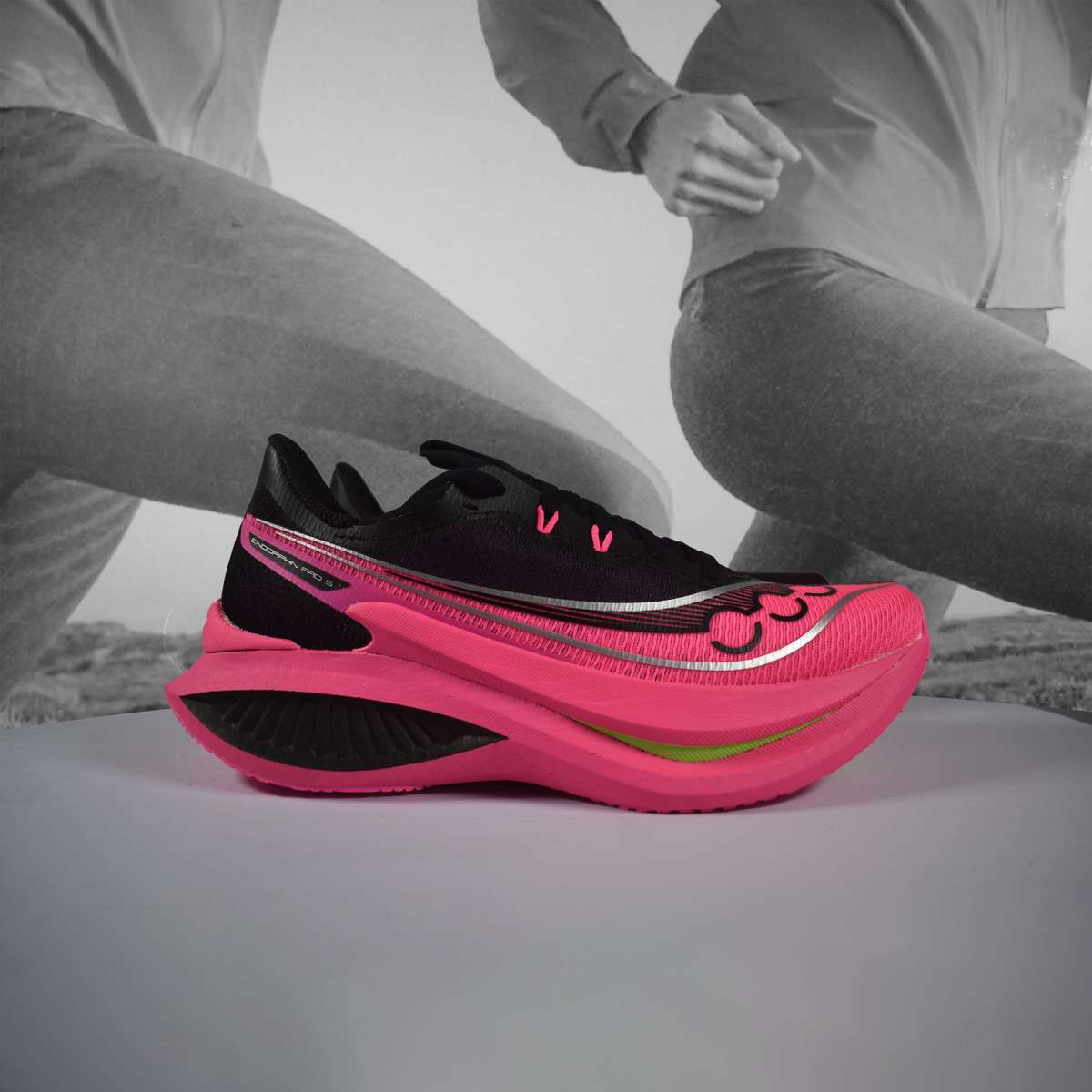 Saucony Endorphin Pro 5 Womens Running Shoes  Black/Shock