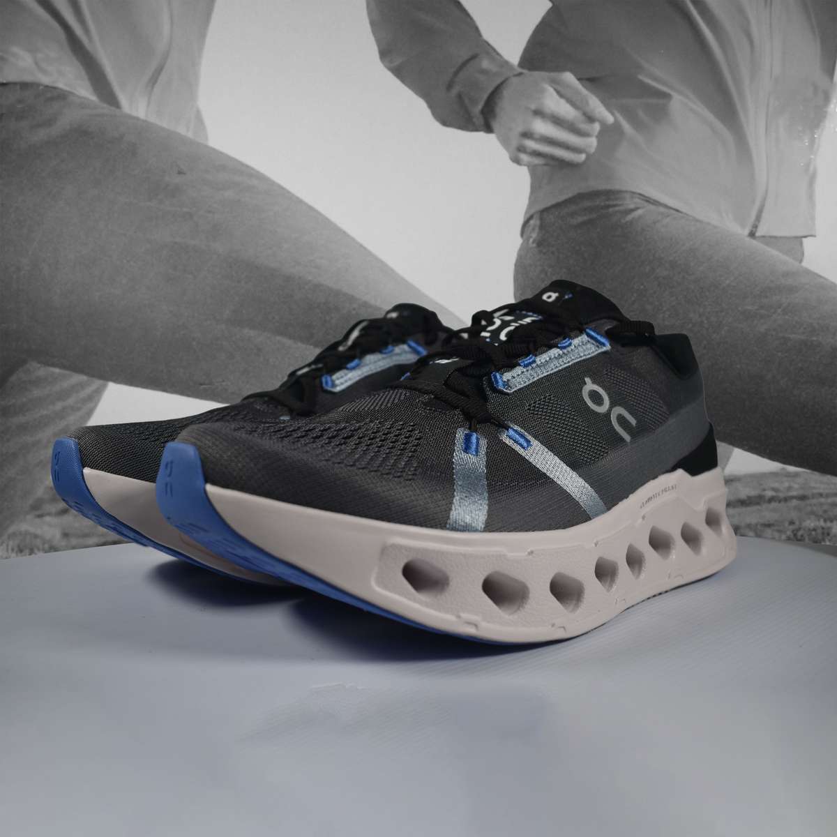 On Cloud Eclipse Mens Running Shoes
