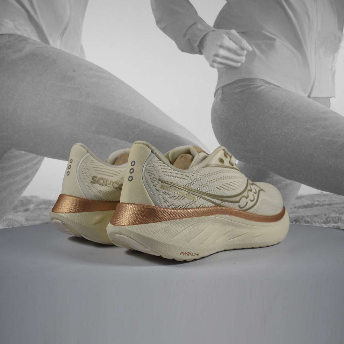 Saucony Ride 18 Women's Neutral Running Shoes