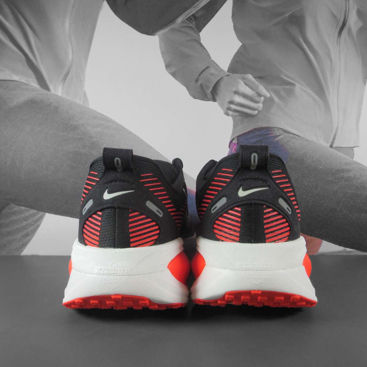 Nike Vomero 18 Mens Running Shoes