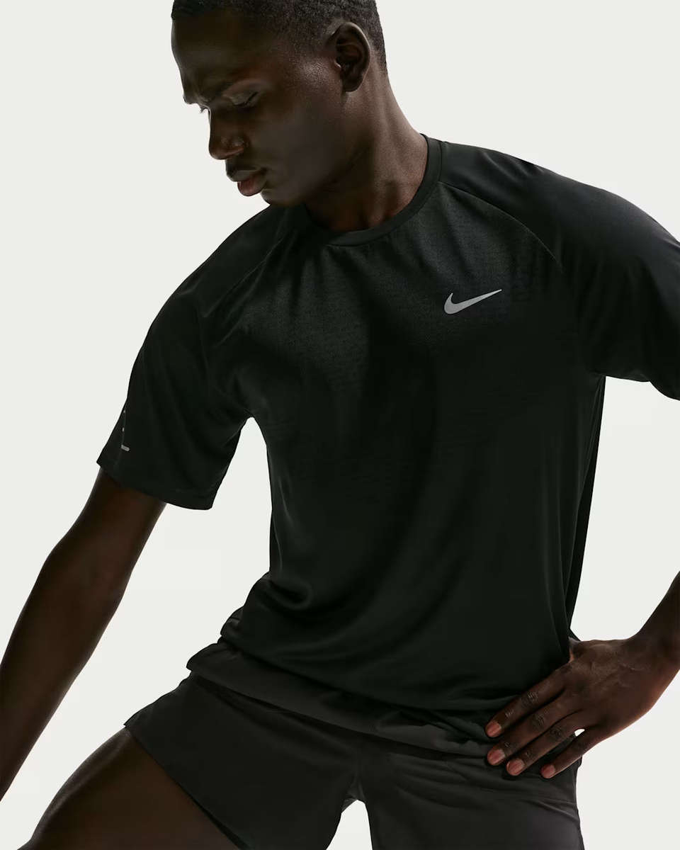 Nike Stride Men's Dri-FIT ADV Short-Sleeve Running Top