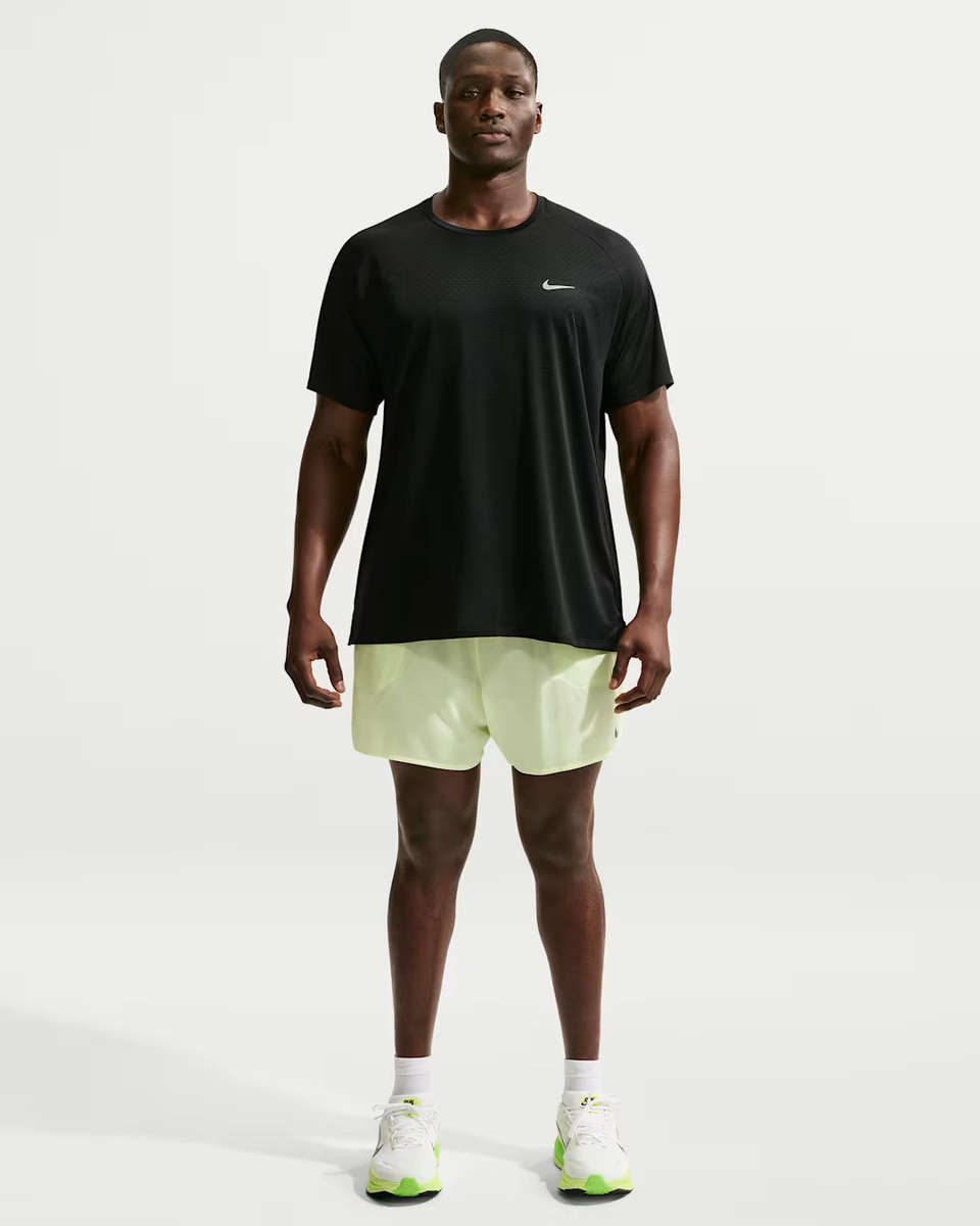 Nike Stride Men's Dri-FIT ADV Short-Sleeve Running Top
