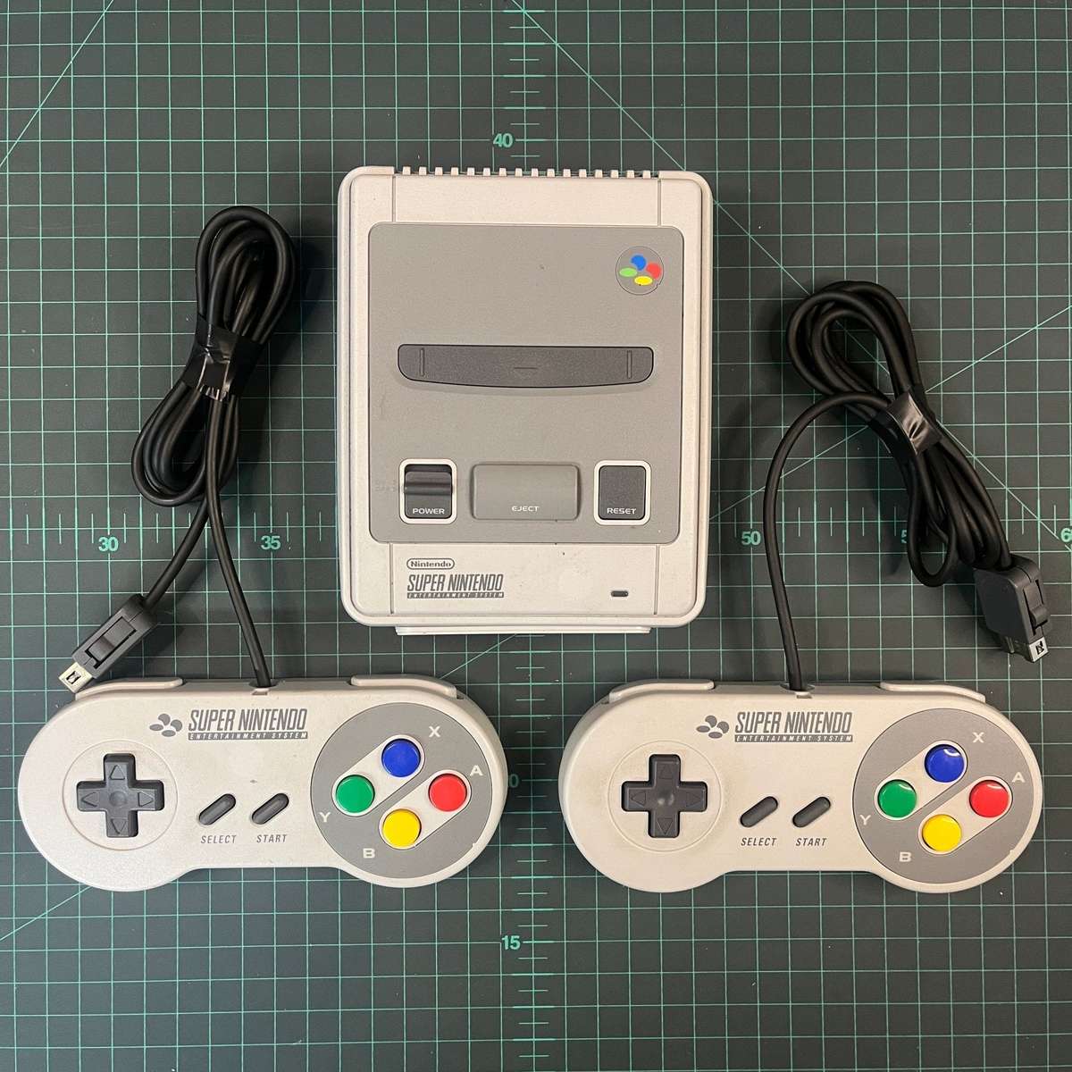 Super Nintendo Entertainment System Classic Mini | Silver/Grey | SNES Console | Used Console