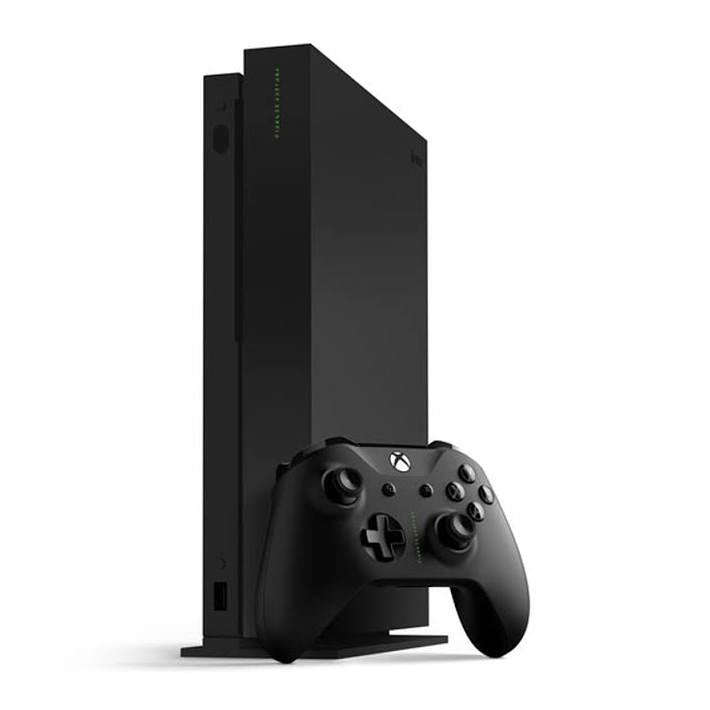 XBOX One X 1TB  Pre Owned