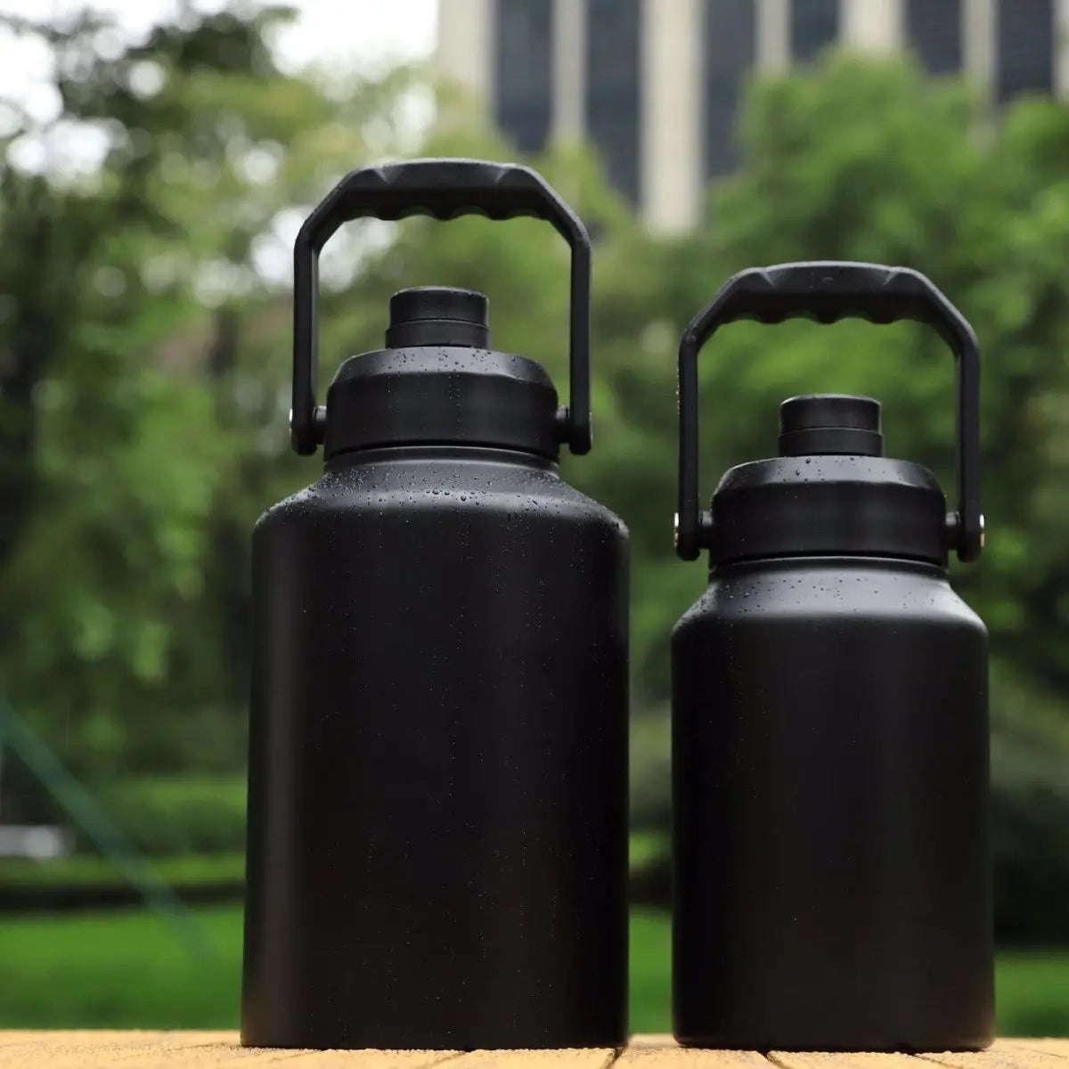 Multi-purpose Matte Finish Thermal Water Bottle -Black 2L
