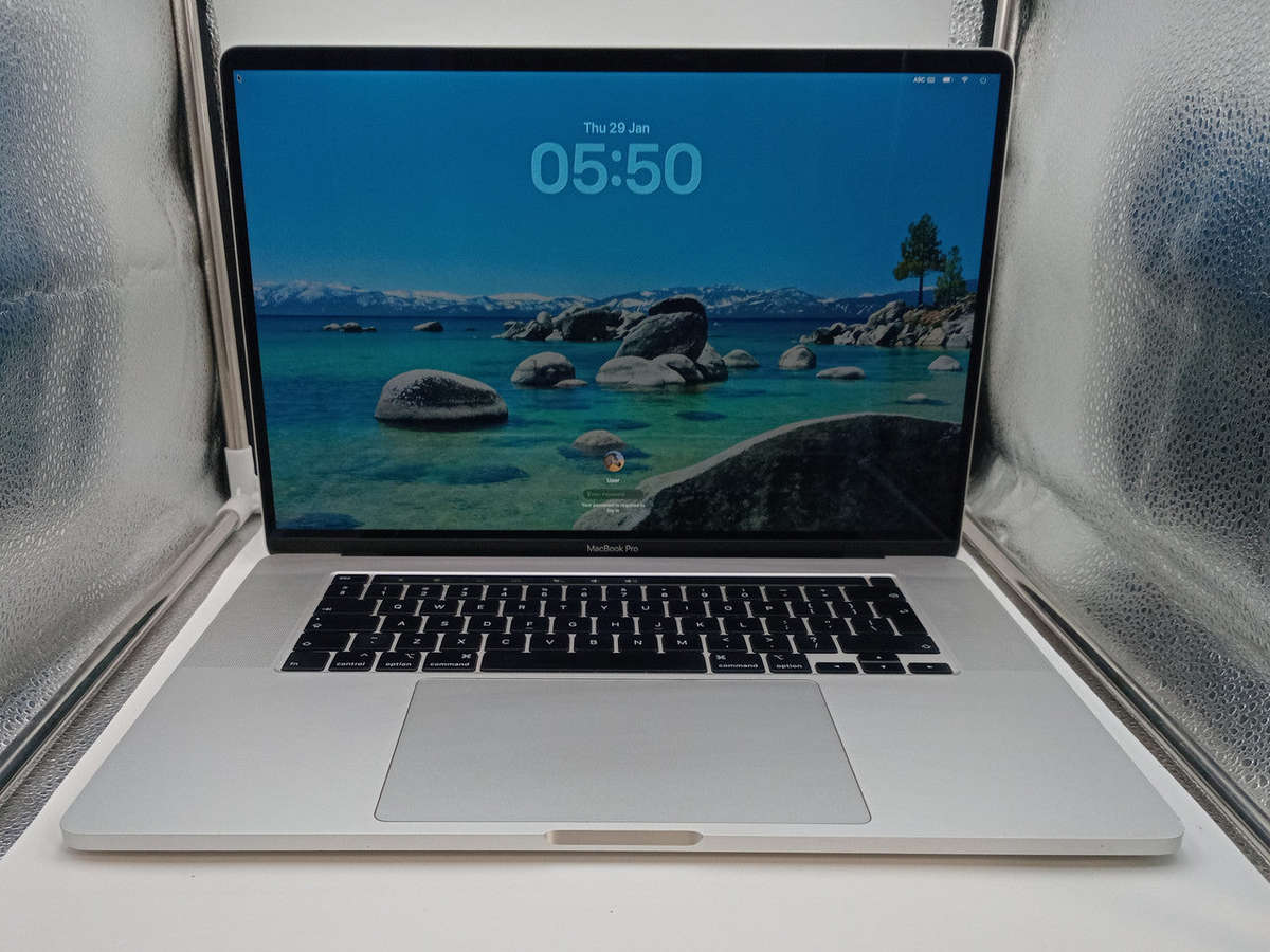 Apple MacBook Pro 16-inch, A2141 Late 2019 i7 6-Core