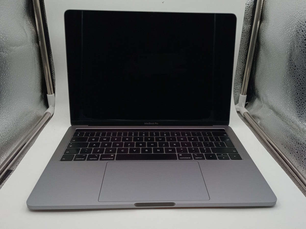 Apple MacBook Pro 13-inch, A1989 Mid 2019 i5 Quad-Core - Gold Essential