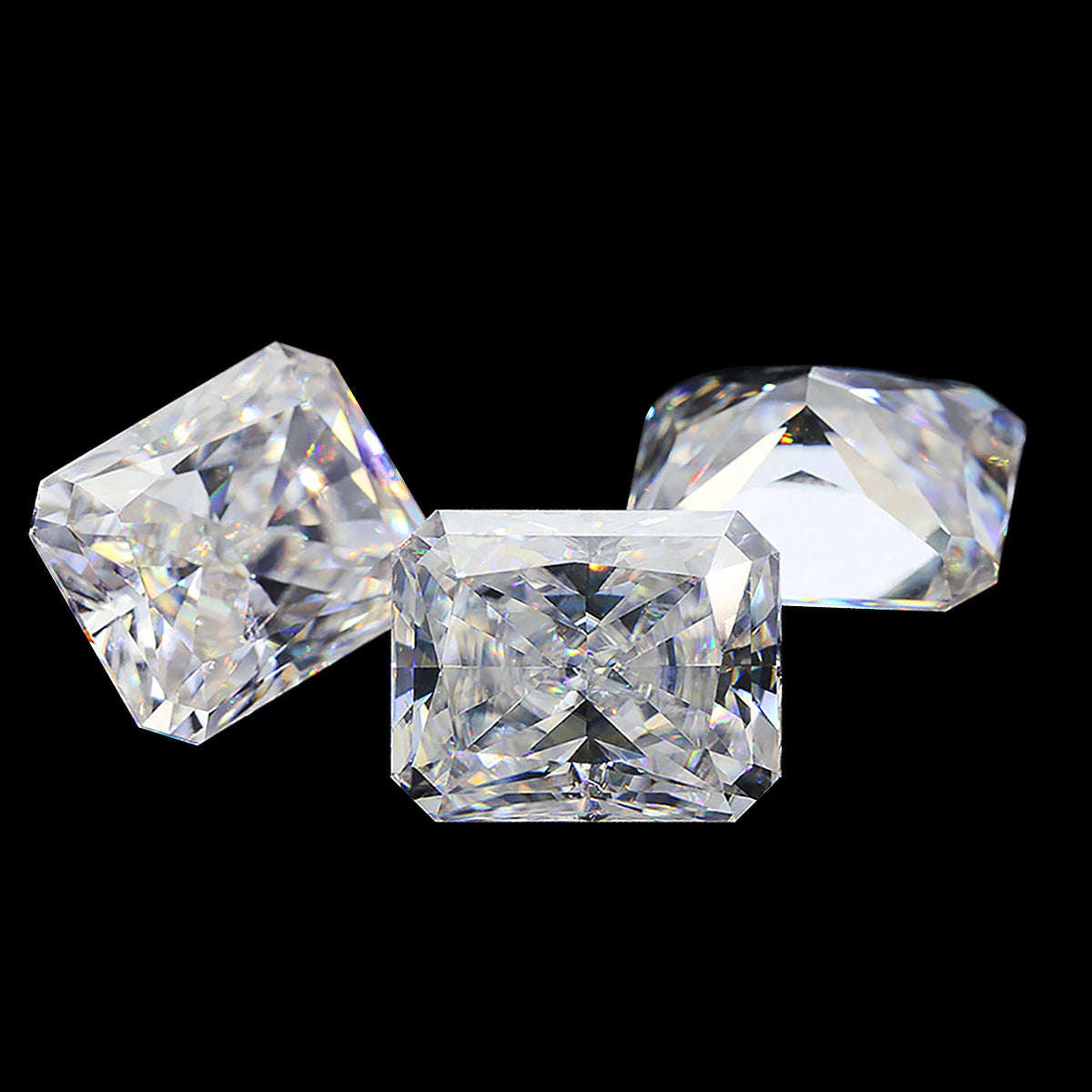 Radiant Cut Moissanites