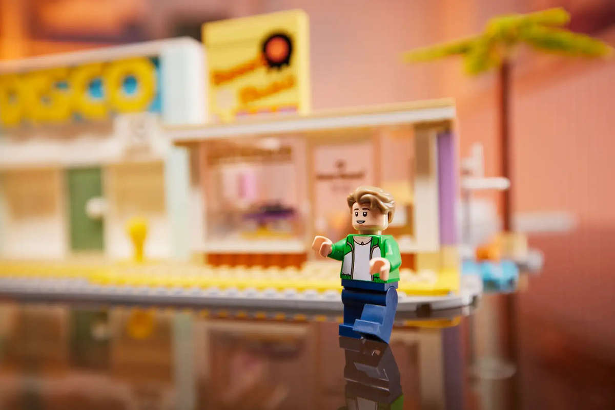 LEGO® Ideas BTS Dynamite (21339) music video set