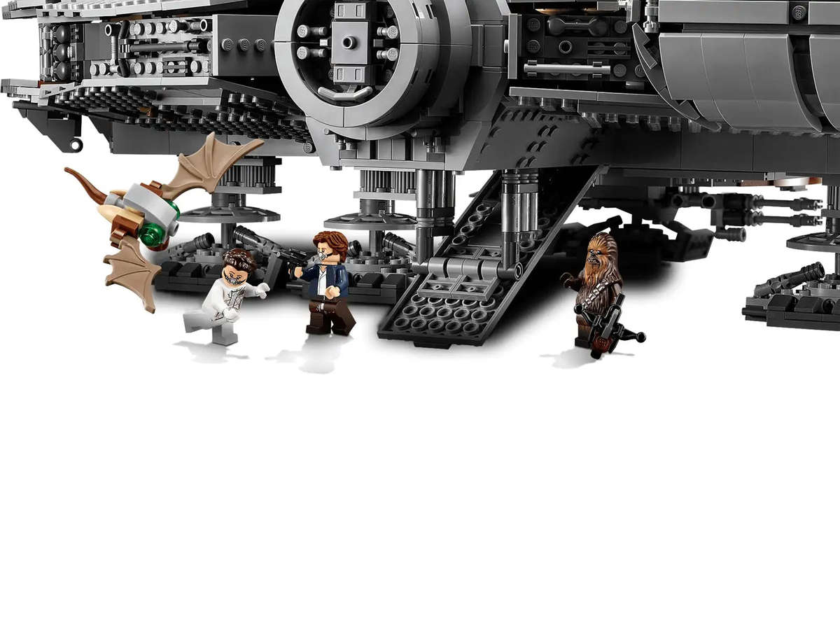 LEGO® 75192 Star Wars Millennium Falcon