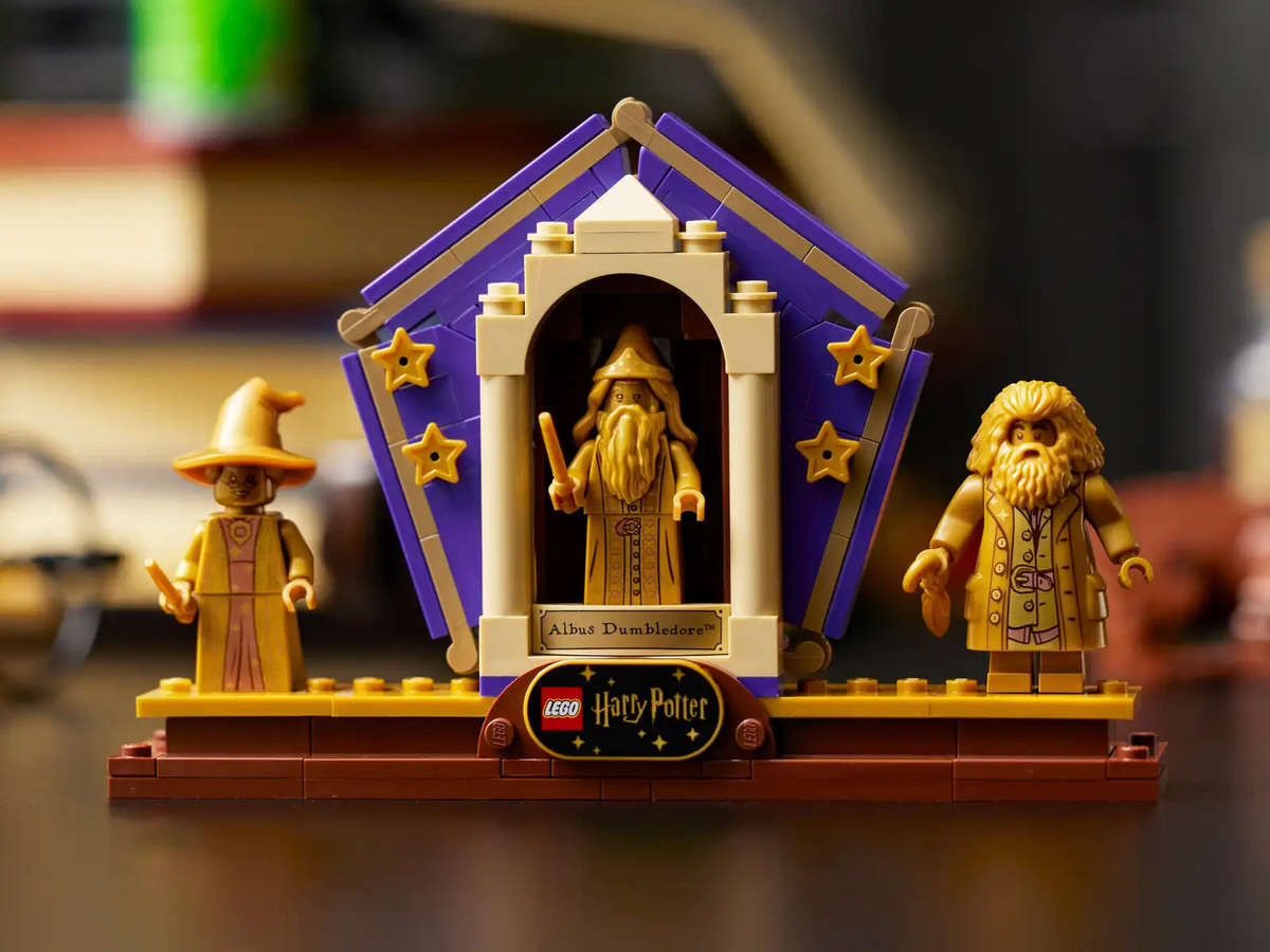 LEGO® Harry Potter Hogwarts Icons - Collectors' Edition (76391)