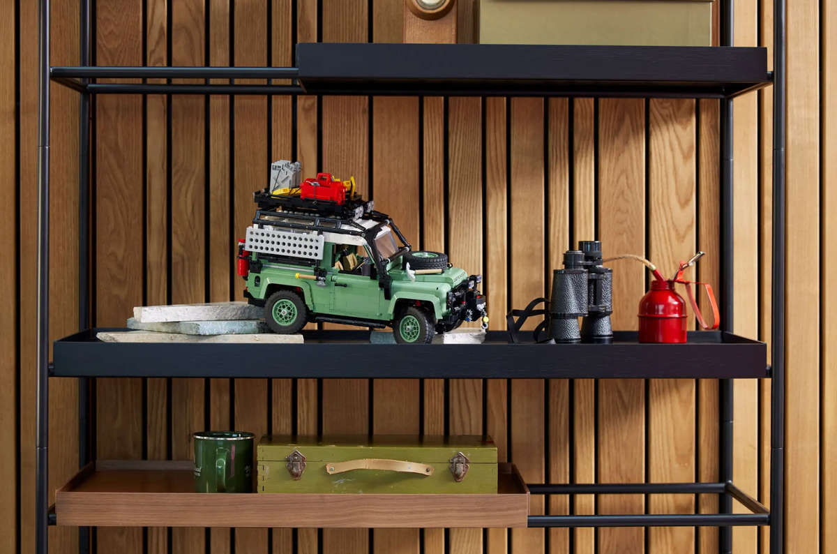 LEGO® Icons - Land Rover Classic Defender 90 (10317)