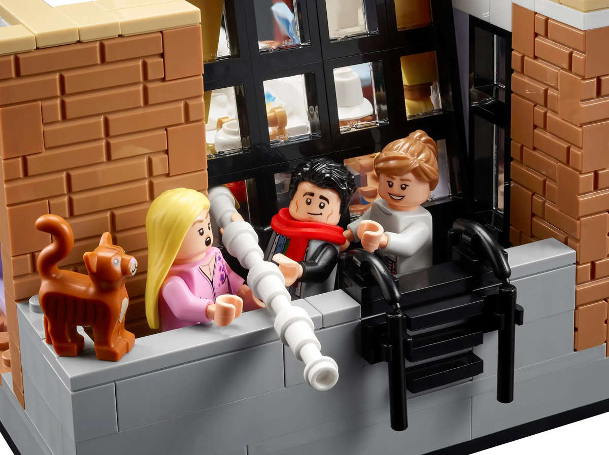 LEGO Icons 10292 The Friends Apartments