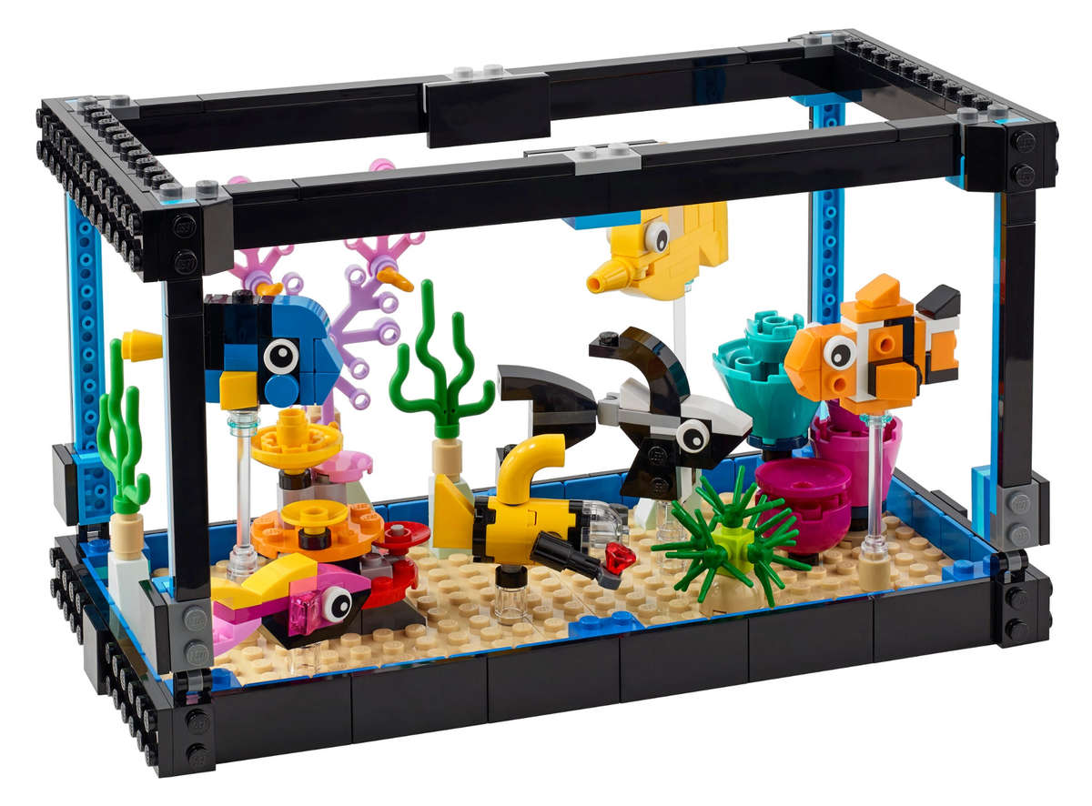 LEGO Creator 3-in-1 31122 Fish Tank