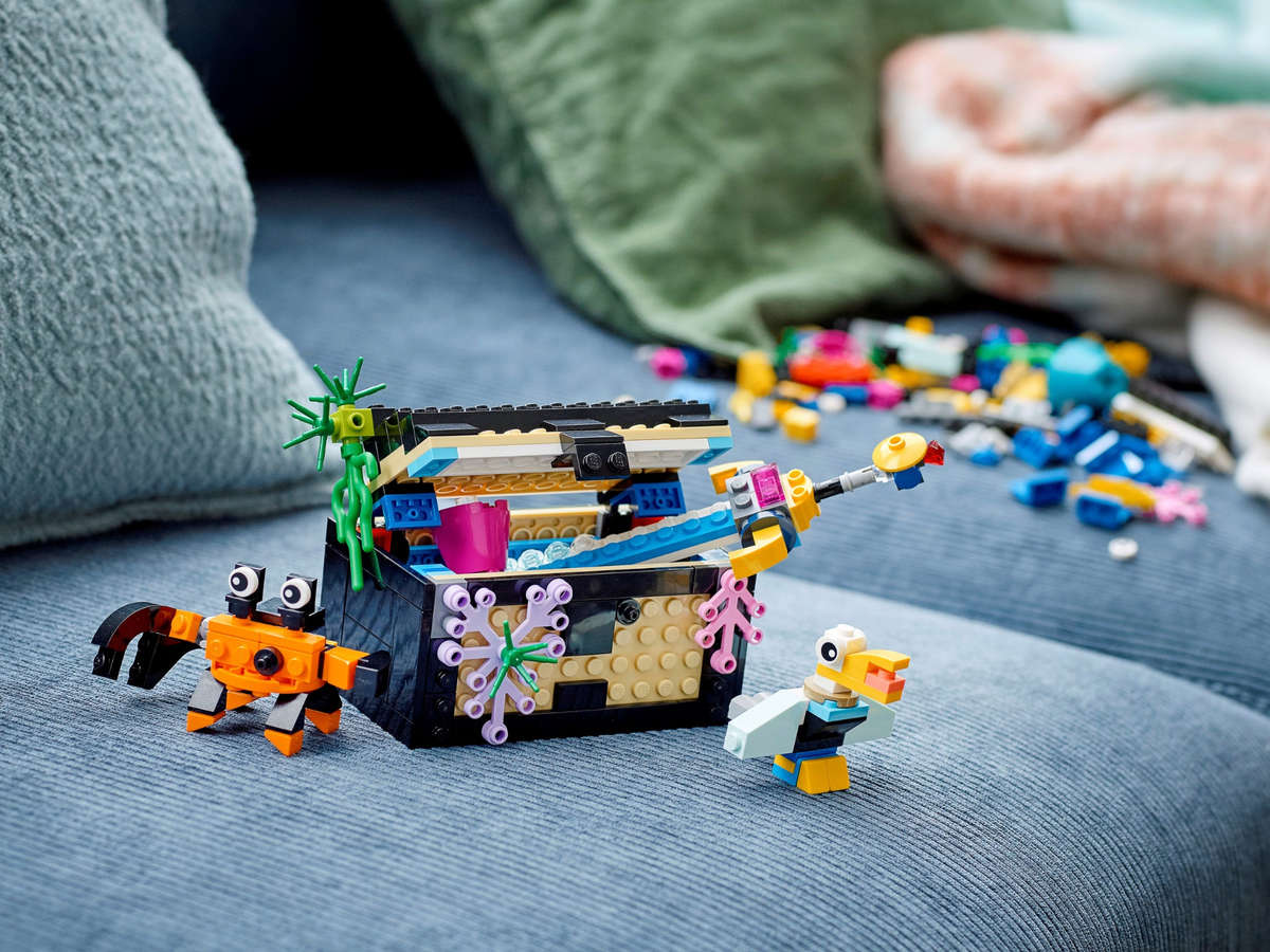 LEGO Creator 3-in-1 31122 Fish Tank