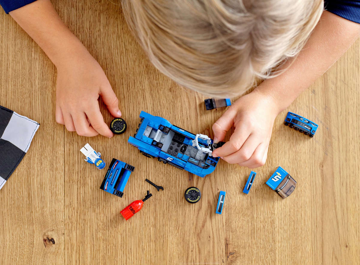 LEGO Speed Champions 75891 Chevrolet Camaro ZL1 Race Car