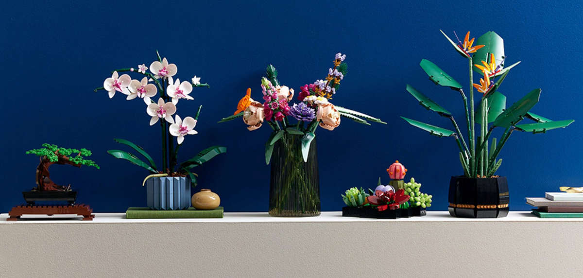 LEGO Icons 10311 Orchid