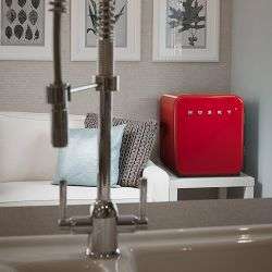 46 L Countertop Retro Fridge ( / White / Black)